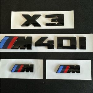 Gloss Black X3 M40i Badges